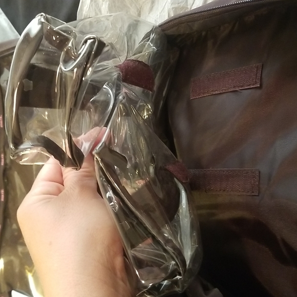 New mark.  Mark up case by Avon - Picture 9 of 16